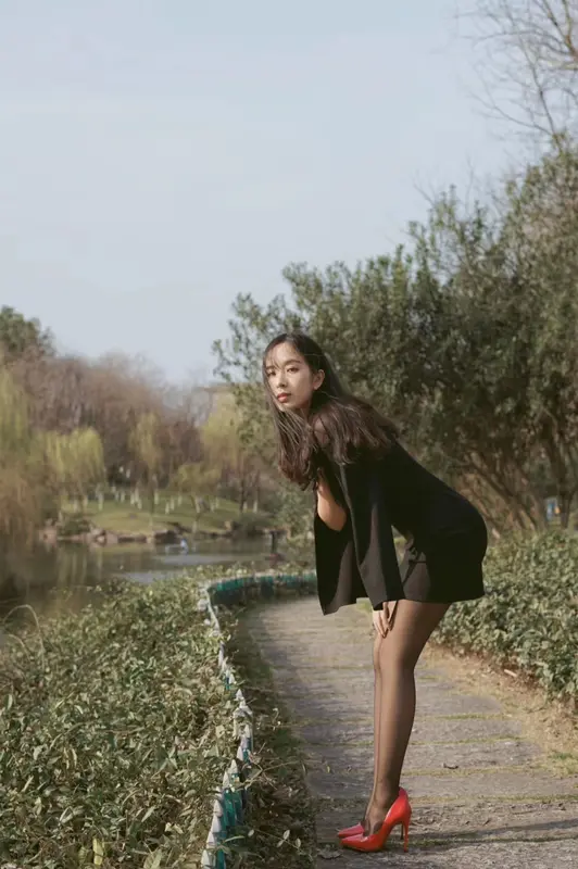1.辣妈女神-微信朋友圈及其他系列图片 5