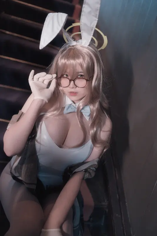 阿半今天很开心 – NO.023 蔚蓝档案 室笠茜 兔女郎 12